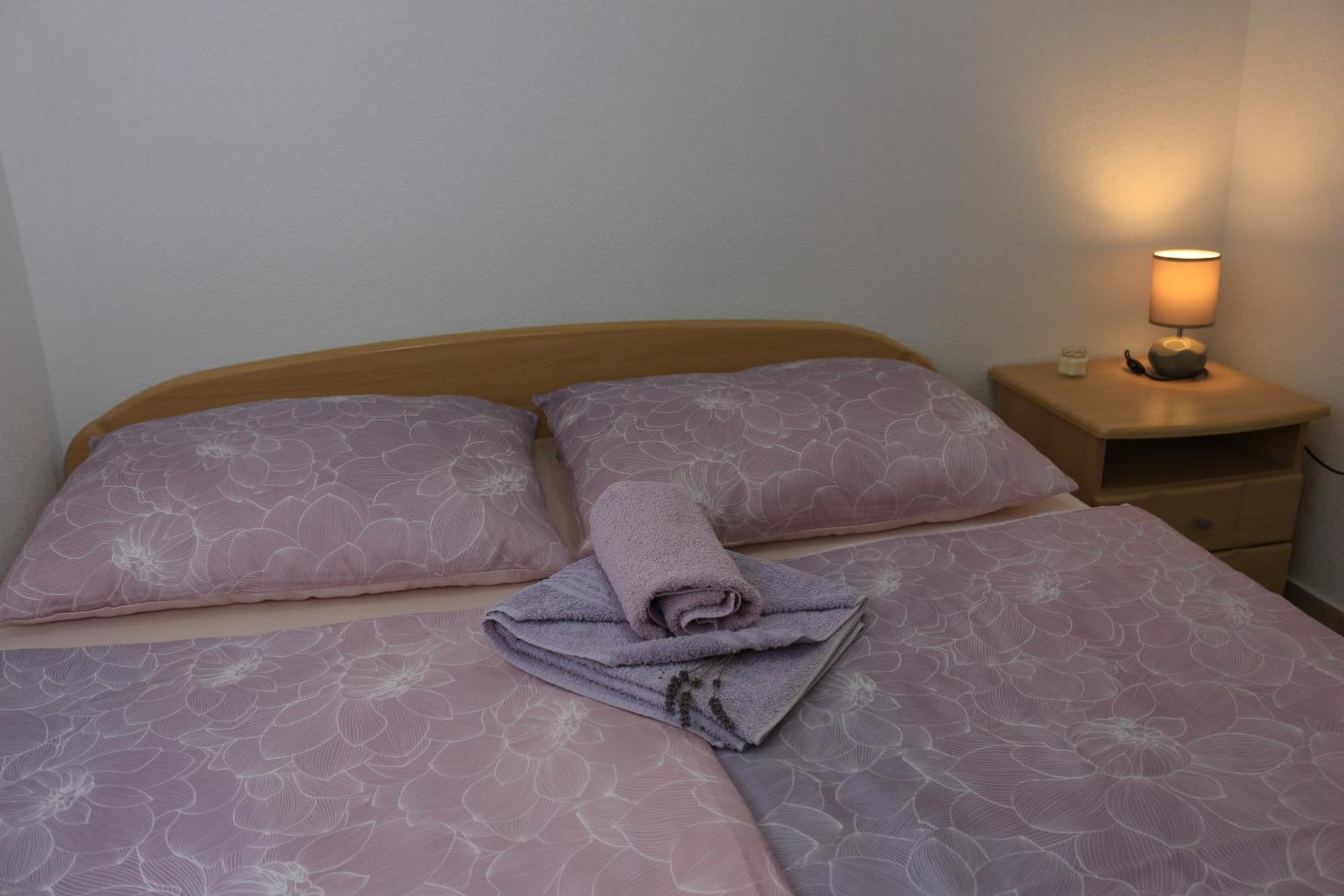 Apartman Kristina Vrbnik Εξωτερικό φωτογραφία